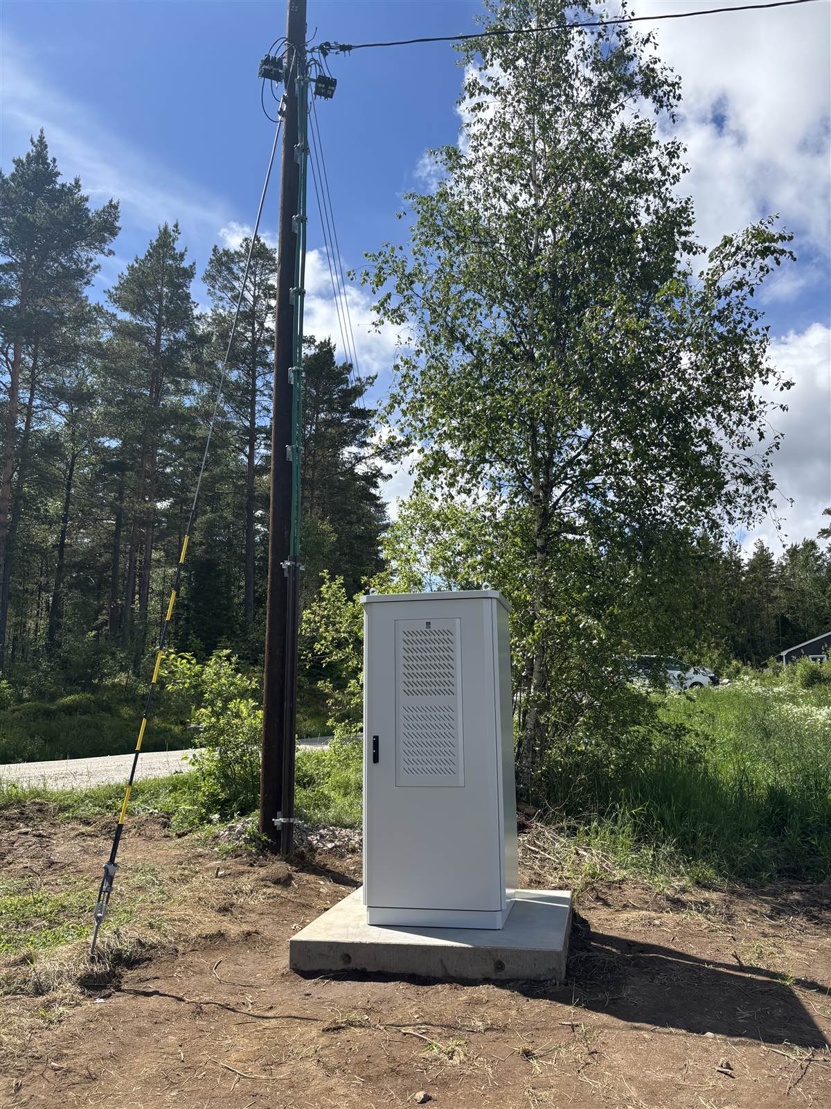 One of the eqGrid systems in the «eFlow and OLTC» pilot project, installed and ready for operation in the field
